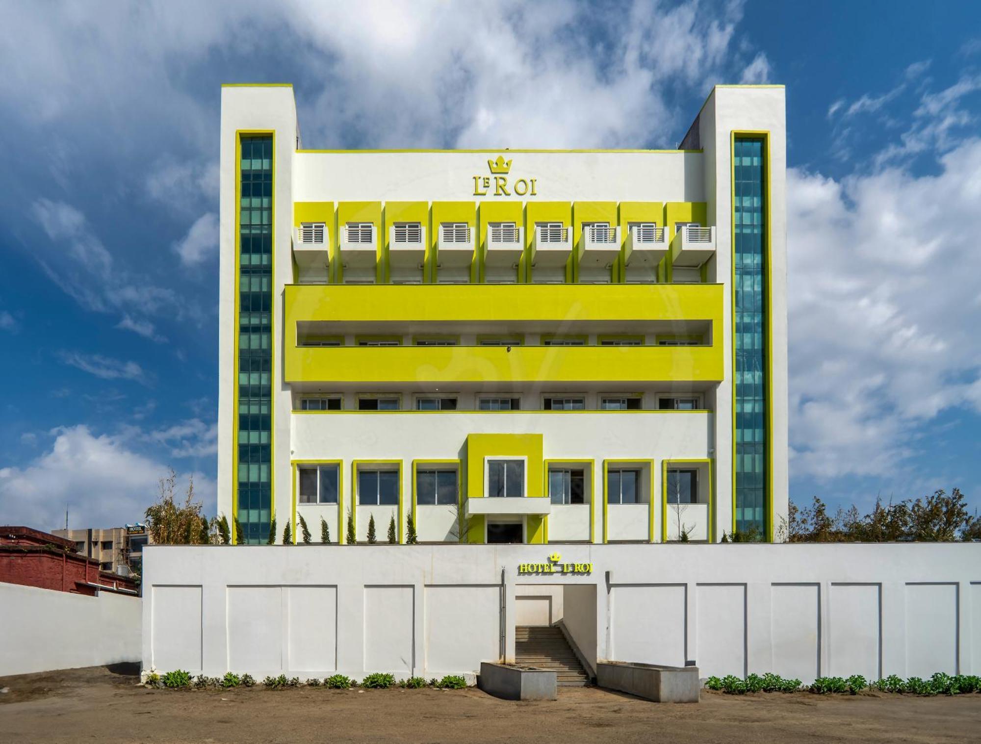 Le Roi Dehradun At Dehradun Railway Station Hotel Exterior foto